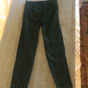 Lululemon Legging dark green seamless size 6